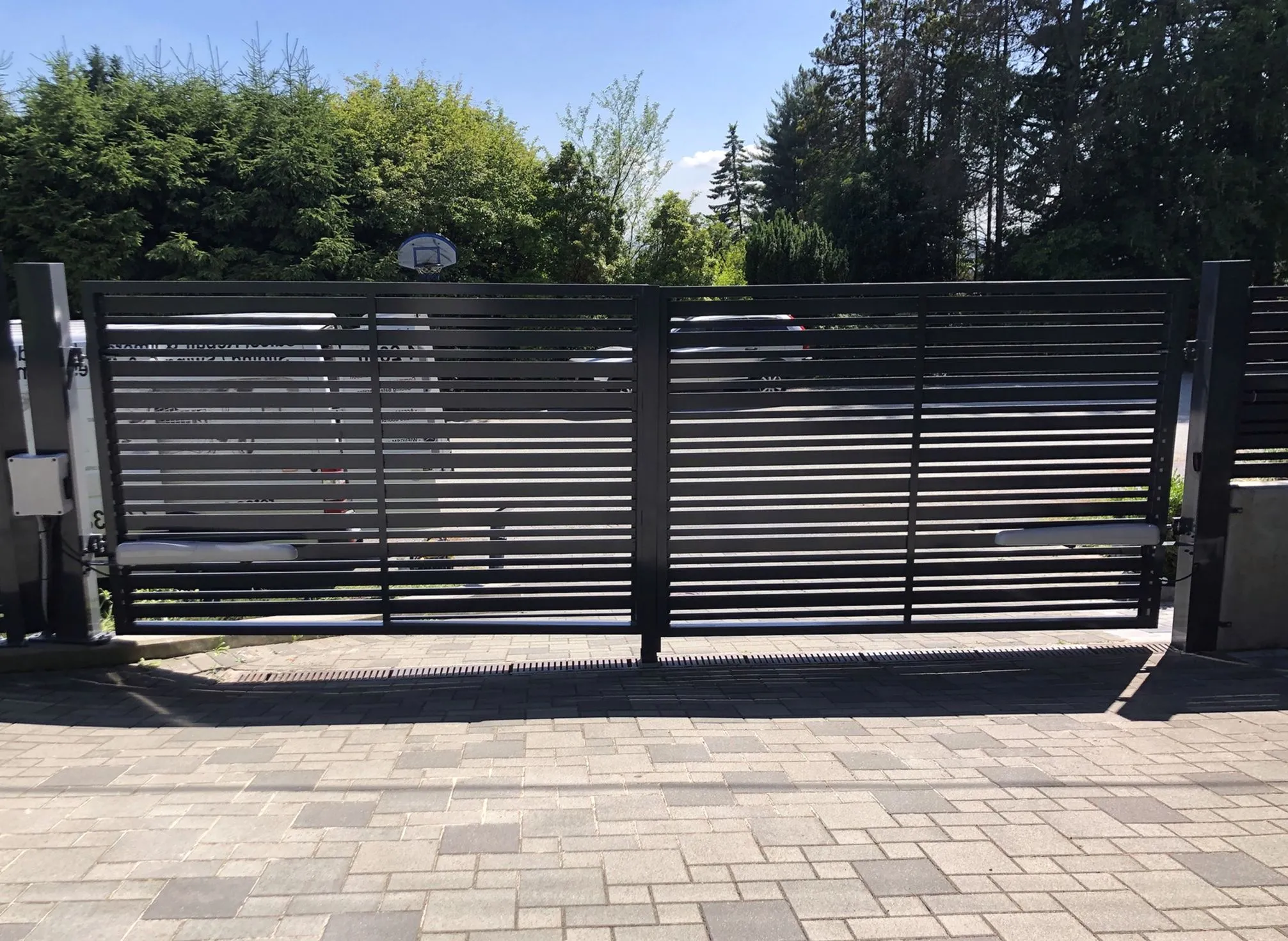Emergency gate repair service on the Eastside